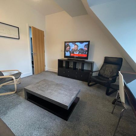 2 Bedroom 2 Bathroom Apartment 8 Including Free Parking 브롬리 외부 사진